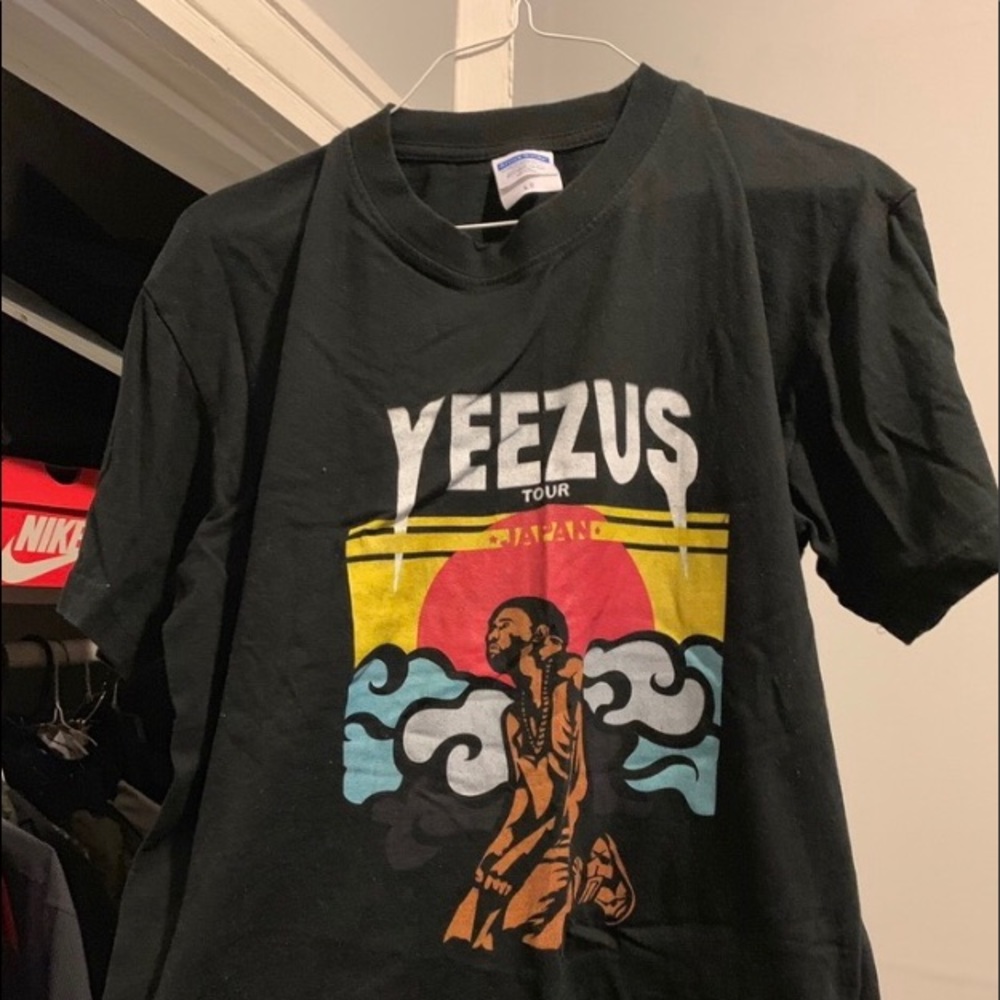 Yeezus rare Japan Tour T-Shirt
